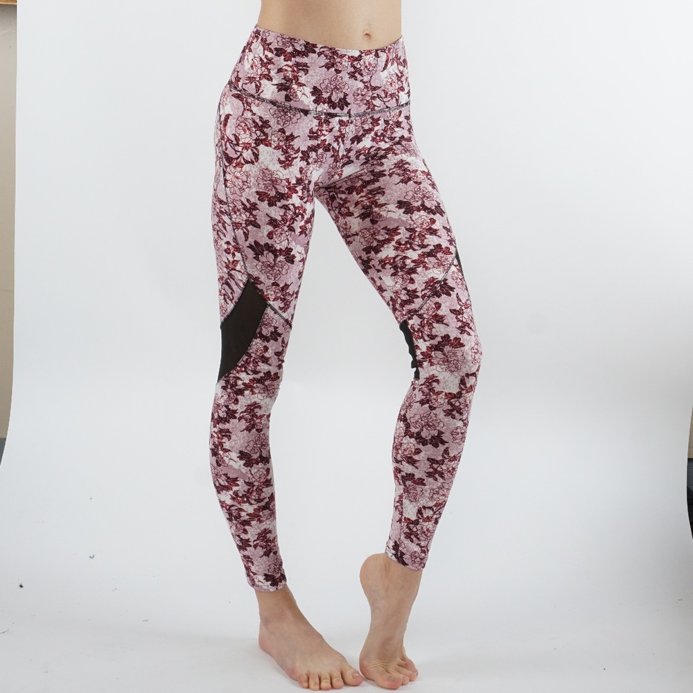 Super soft Leggings with mesh 02-06